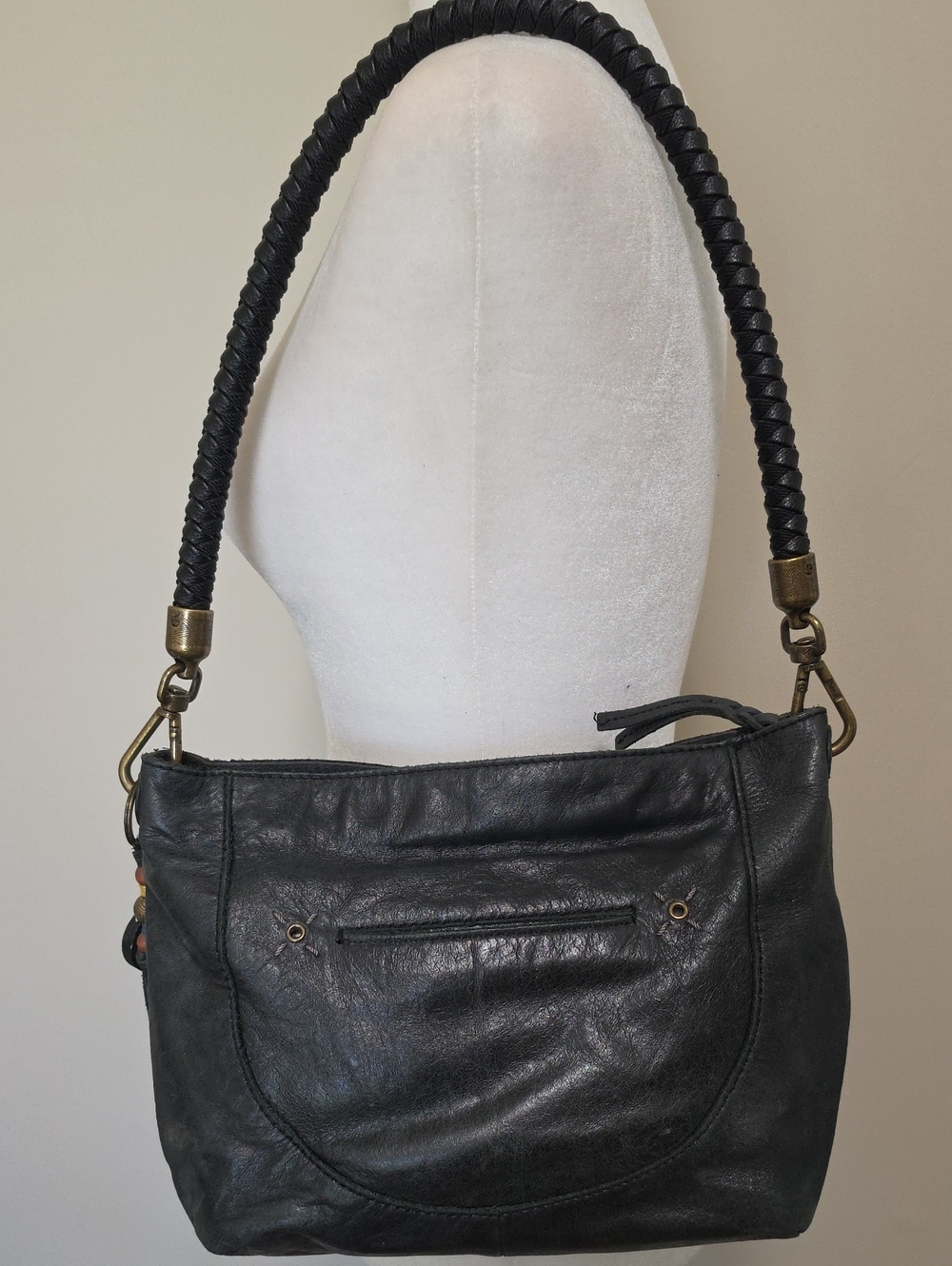 The Sak Indio Black Soft Leather Boho Shoulder Bag - Braided Strap EUC